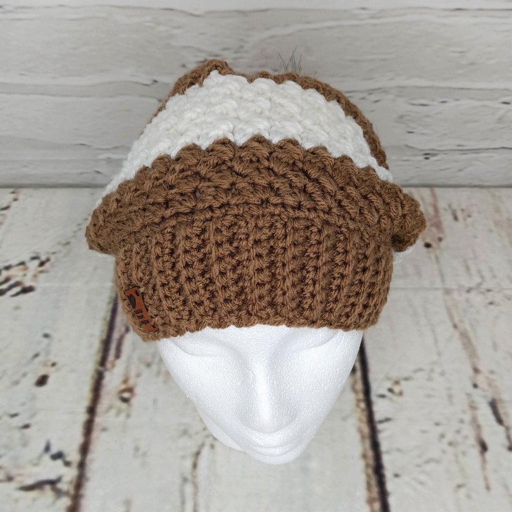 Duncan Street Designs Winterberry Hand Crochet Slouchy Hat with Pom Pom - Picture 5 of 6